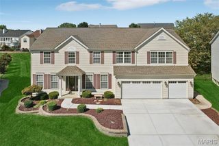 8 Wilton Court, St Charles, MO 63301