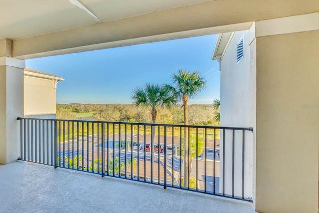 17510 GAWTHROP DRIVE 404, Lakewood Ranch, FL 34211