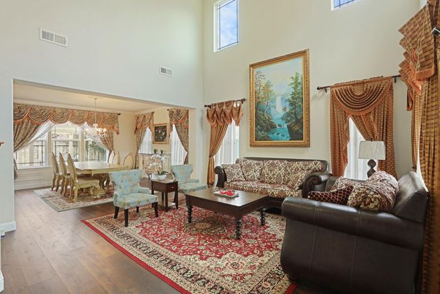 601 W Pasadena Ave, Tracy, CA 95391