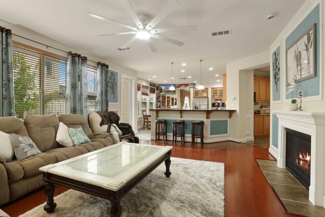 601 W Pasadena Ave, Tracy, CA 95391