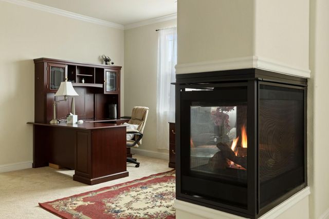 601 W Pasadena Ave, Tracy, CA 95391