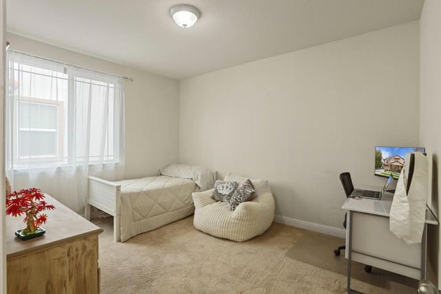 601 W Pasadena Ave, Tracy, CA 95391