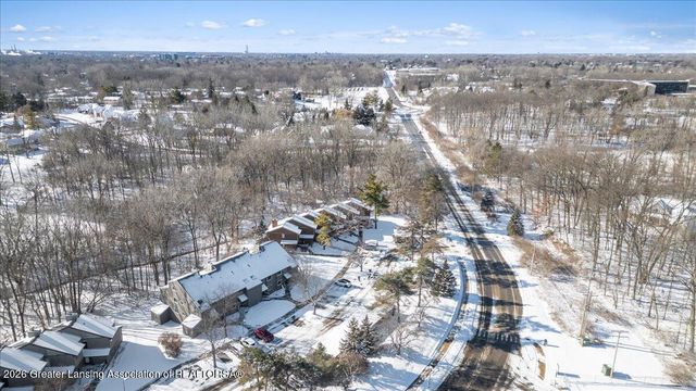 5469 Wild Oak Drive, East Lansing, MI 48823