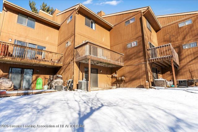 5469 Wild Oak Drive, East Lansing, MI 48823