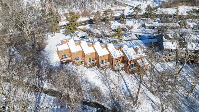 5469 Wild Oak Drive, East Lansing, MI 48823