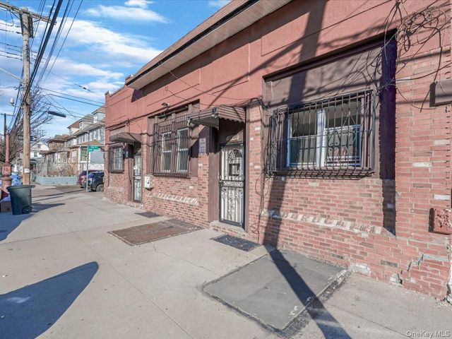10601 Liverpool Street, Jamaica South, NY 11435
