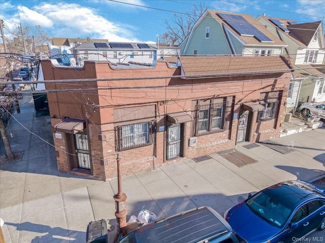 10601 Liverpool Street, Jamaica South, NY 11435