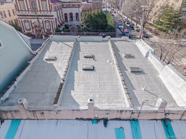 10601 Liverpool Street, Jamaica South, NY 11435