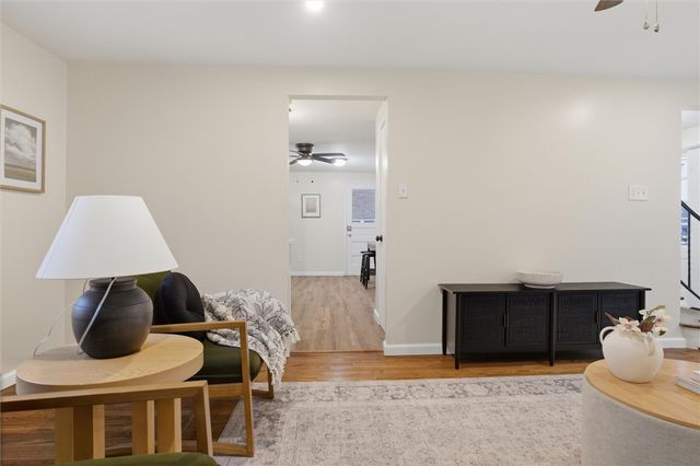 748 Macbeth Dr, Penn Hills, PA 15235