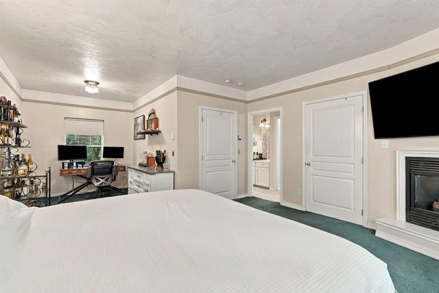1306 S Center Dr, Spokane Valley, WA 99212