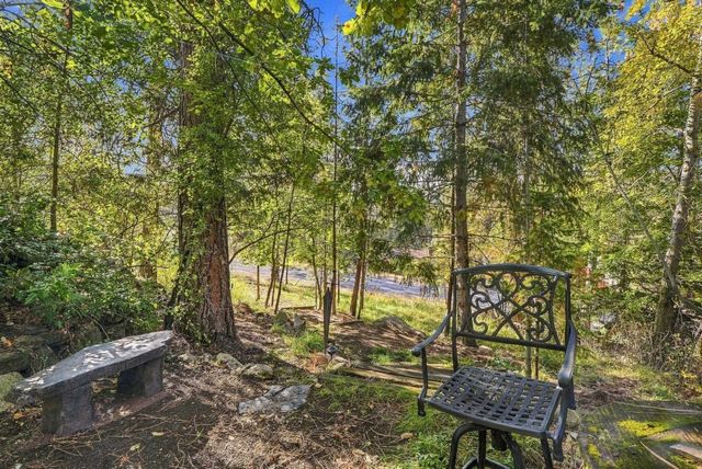 1306 S Center Dr, Spokane Valley, WA 99212