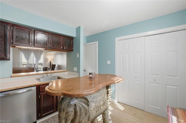 1521 E Ocean View Ave Apt 206, Norfolk, VA 23503