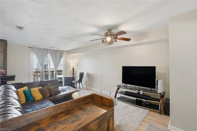 1521 E Ocean View Ave Apt 206, Norfolk, VA 23503