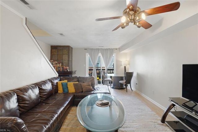 1521 E Ocean View Ave Apt 206, Norfolk, VA 23503