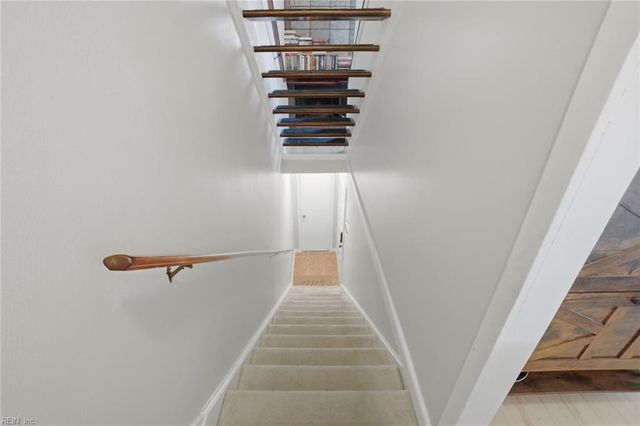 1521 E Ocean View Ave Apt 206, Norfolk, VA 23503