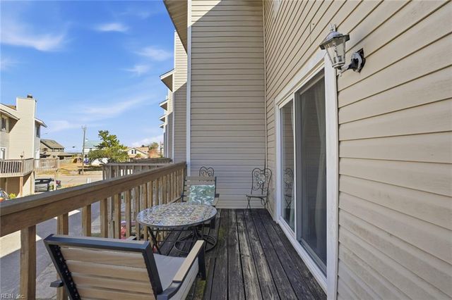 1521 E Ocean View Ave Apt 206, Norfolk, VA 23503