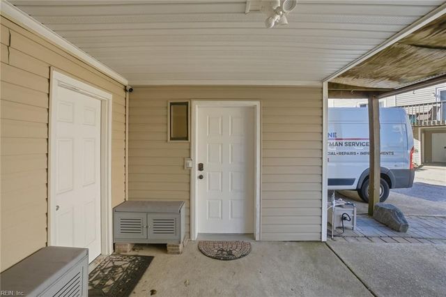 1521 E Ocean View Ave Apt 206, Norfolk, VA 23503