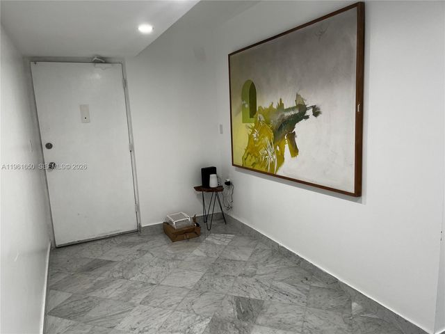 401 Ocean Dr 716, Miami Beach, FL 33139