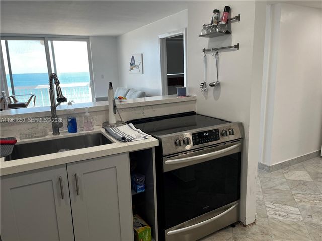 401 Ocean Dr 716, Miami Beach, FL 33139