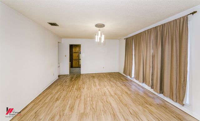 1806 Old Oaks Street, Shreveport, LA 71119