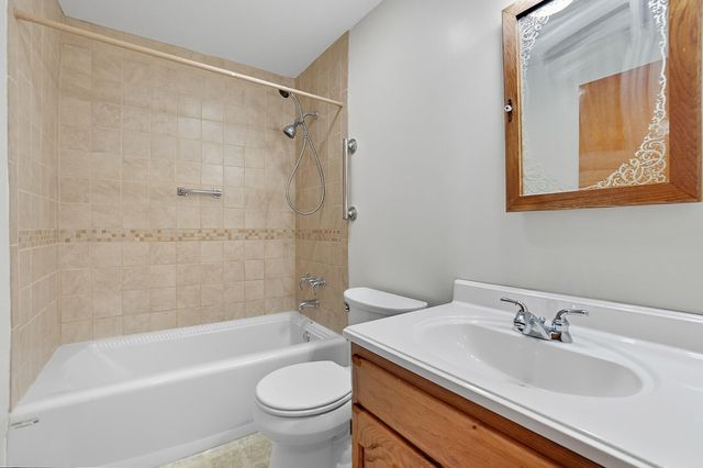 2524 Home Orchard Drive 2524 Home Orchard Drive, Springfield, OH 45503