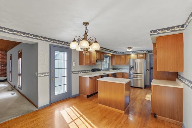 2524 Home Orchard Drive 2524 Home Orchard Drive, Springfield, OH 45503