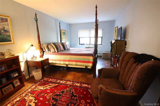 200 Diplomat Drive 6P, Mount Kisco, NY 10549