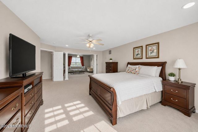 14 Jamesworthy Court, Marlboro, NJ 07746