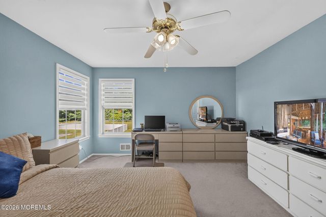 14 Jamesworthy Court, Marlboro, NJ 07746