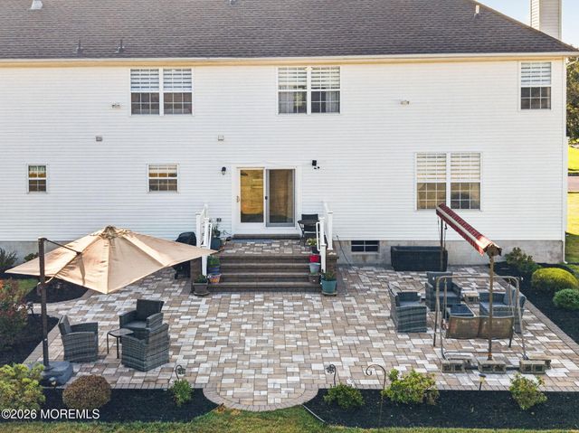 14 Jamesworthy Court, Marlboro, NJ 07746