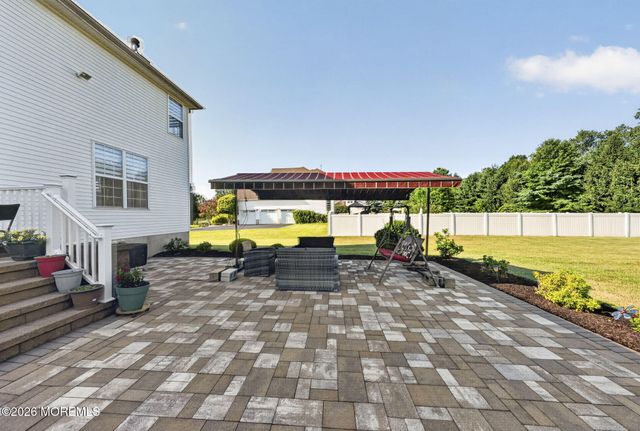 14 Jamesworthy Court, Marlboro, NJ 07746