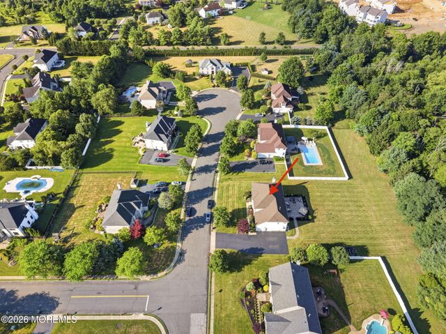 14 Jamesworthy Court, Marlboro, NJ 07746