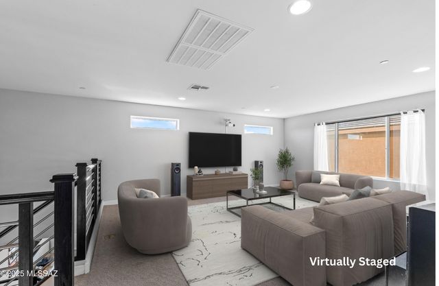 11162 S Golden Aspen Drive, Vail, AZ 85641