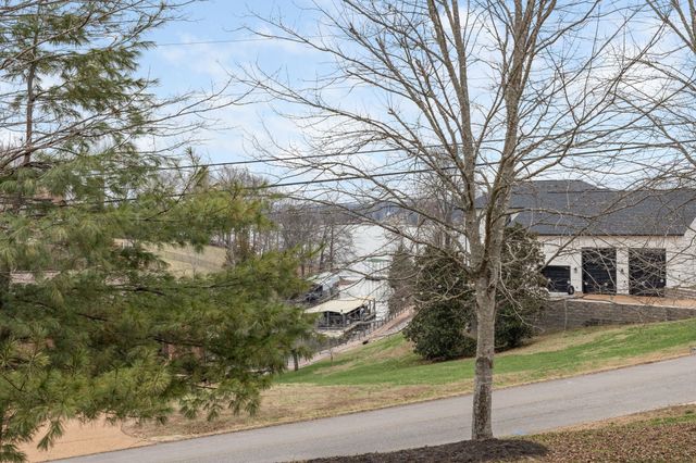 442 Lakeview Cir, Mount Juliet, TN 37122