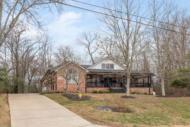 442 Lakeview Cir, Mount Juliet, TN 37122