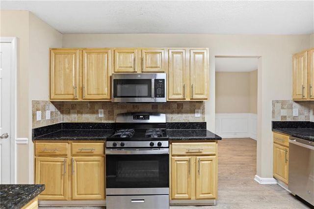 6767 Mancha Street, Atlanta, GA 30349