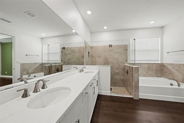 23231 SCAGLIONE DRIVE, Lutz, FL 33549
