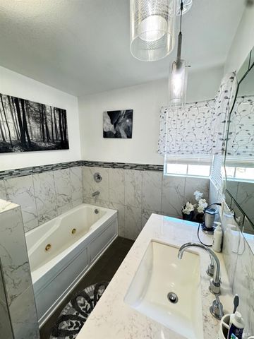 475 Whitney Ave, Vallejo, CA 94589