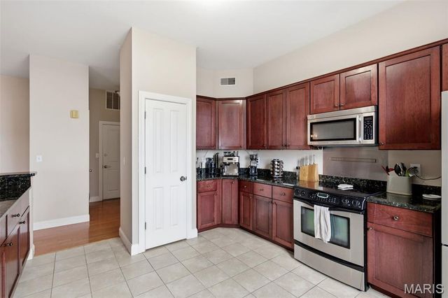 1515 Lafayette Avenue 619, St Louis, MO 63104