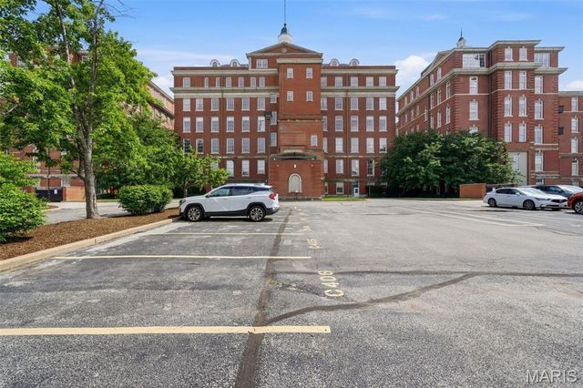 1515 Lafayette Avenue 619, St Louis, MO 63104