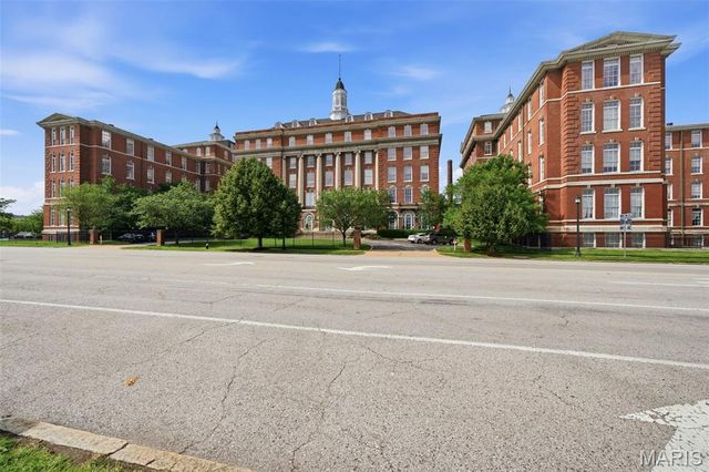 1515 Lafayette Avenue 619, St Louis, MO 63104