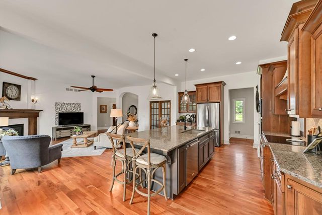 W174N7452 Wilson DRIVE, Menomonee Falls, WI 53051