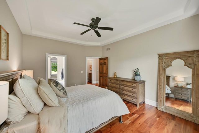 W174N7452 Wilson DRIVE, Menomonee Falls, WI 53051