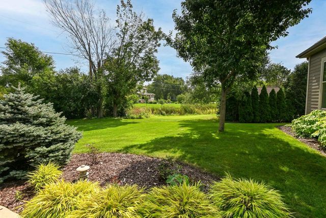 W174N7452 Wilson DRIVE, Menomonee Falls, WI 53051