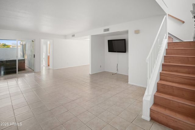 6126 N 12TH Way, Phoenix, AZ 85014