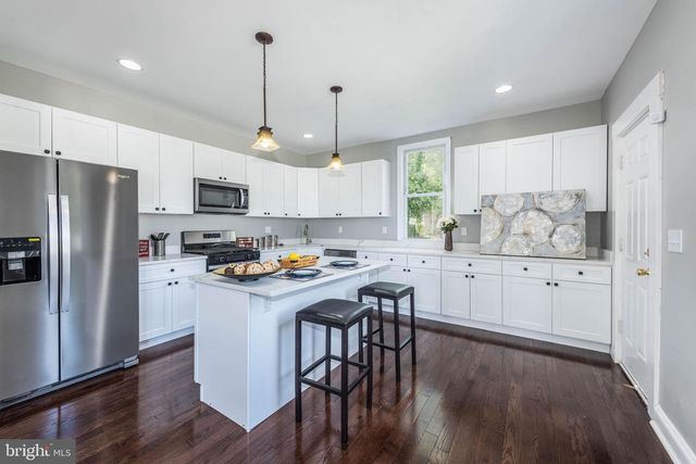 4001 RIDGECROFT, Baltimore, MD 21206