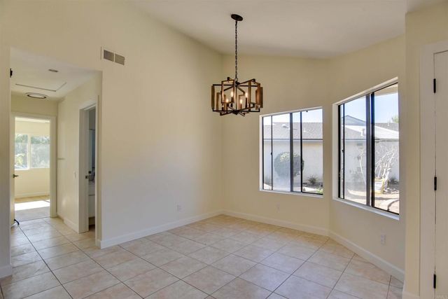 3333 Vivienda Circle, Carlsbad, CA 92009