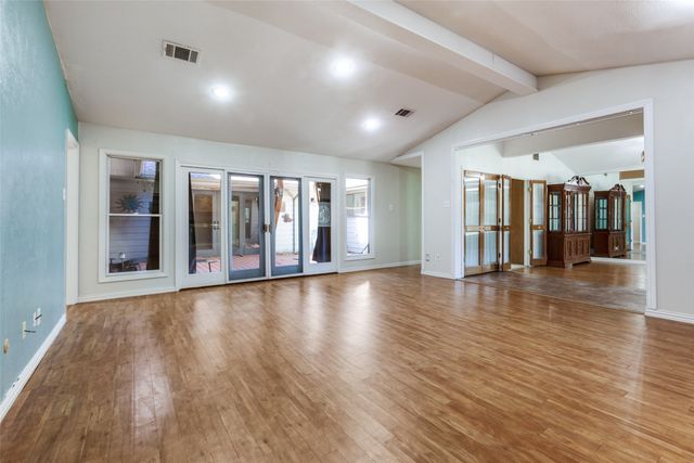 1905 Violet Circle, Richardson, TX 75080