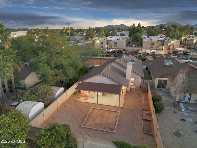 4852 E Betty Elyse Lane, Scottsdale, AZ 85254