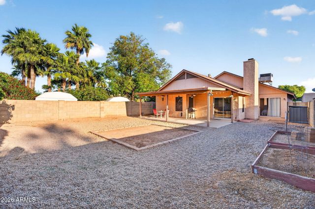 4852 E Betty Elyse Lane, Scottsdale, AZ 85254